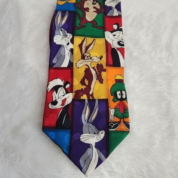 Looney Tunes Mania Warner Bros Vintage 1993 Silk Necktie Tie - Picture 3 of 9